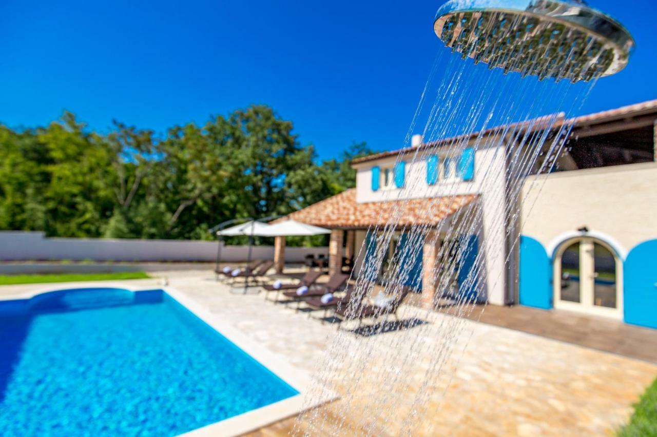 Villa Leticia Hreljići Exteriör bild